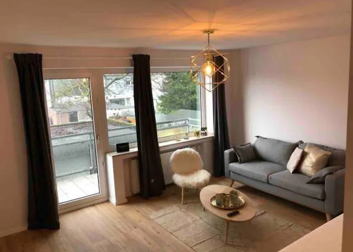 Sanierte 2 Zimmer Wohnung Am Centro In Oberhausen