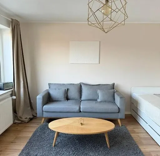 Sanierte 2 Zimmer Wohnung Am Centro In Oberhausen
